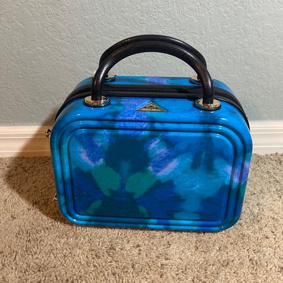 Triforce Handbags - NWT-blue watercolor  Hardside Cosmetics Case w/ Crossbody Strap, Organizer